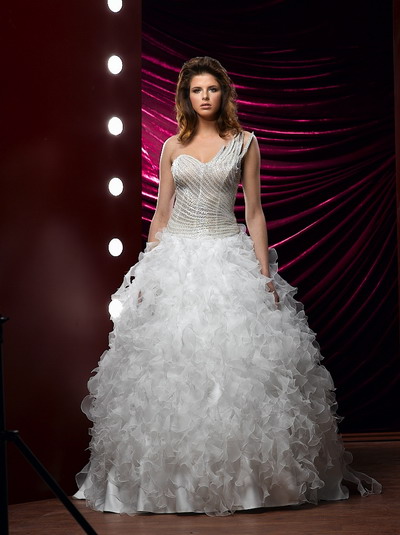 Free Wedding Dress Catalogs on Wedding Dress Products Offered By Iset Bridal Turkey