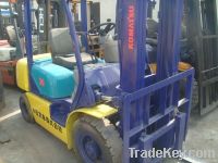 япония использовала грузоподъемник Komatsu 3 тонн для надувательства