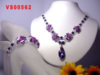 Zircon Neckl...