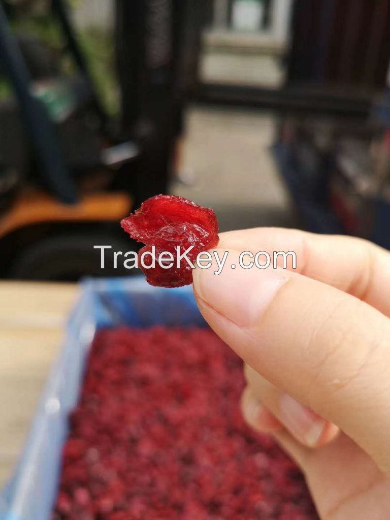 Dried cranberries, sweetened cranberries, cranberry snacks