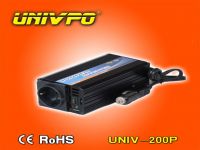 Инвертор 200w автомобиля электричества преобразования Ac 12v 24v Dc (univ-200p)