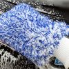Thickened microfiber coral fleece car cleaning gloves and household car washing and cleaning products are durable