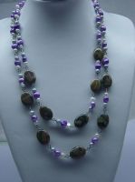 Ожерелье перлы и драгоценной камня