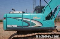 Sk200 Kobelco ИСПОЛЬЗОВАЛО ЗЕМЛЕЧЕРПАЛКУ ДЛЯ СБЫВАНИЯ