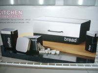 коробка хлеба