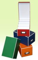 Коробка изображения и КОМПАКТНОГО ДИСКА в различных цветах