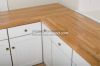Деревянное Upstands, деревянная поверхность кухни, деревянные панели, мебель твердой древесины