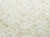 Проваренный слегка рис жасмина сломленный