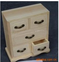 деревянный шкаф классики мебели