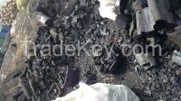 Черный уголь мягкой древесины