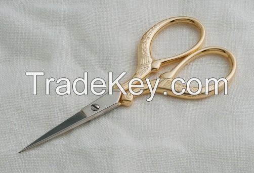 Embroidery scissors