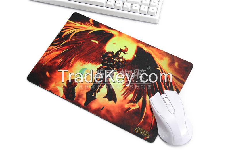 Custom Design Rubber Cloth Mouse pad use on any computer mouse type