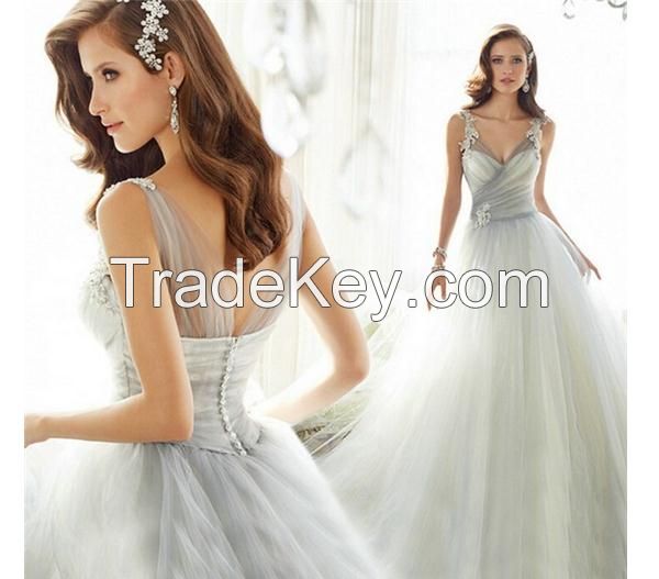 New Design Elegant Lace Applique V Neckline Puffy Lace Up Ball Grow Wedding Dress