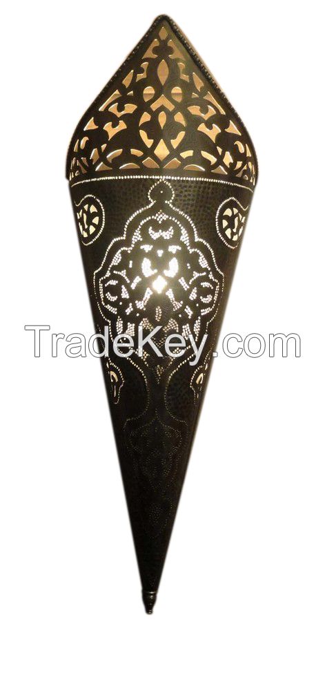 Artful Moroccan Wall Sconce Light