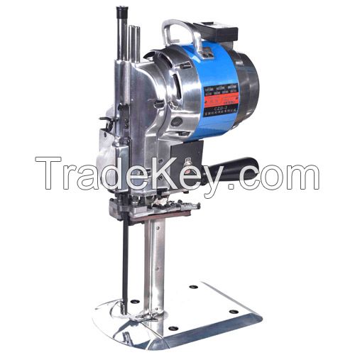 Cloth cutting machine