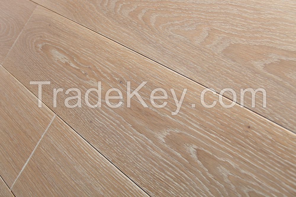 Layered wood Oak Flooring