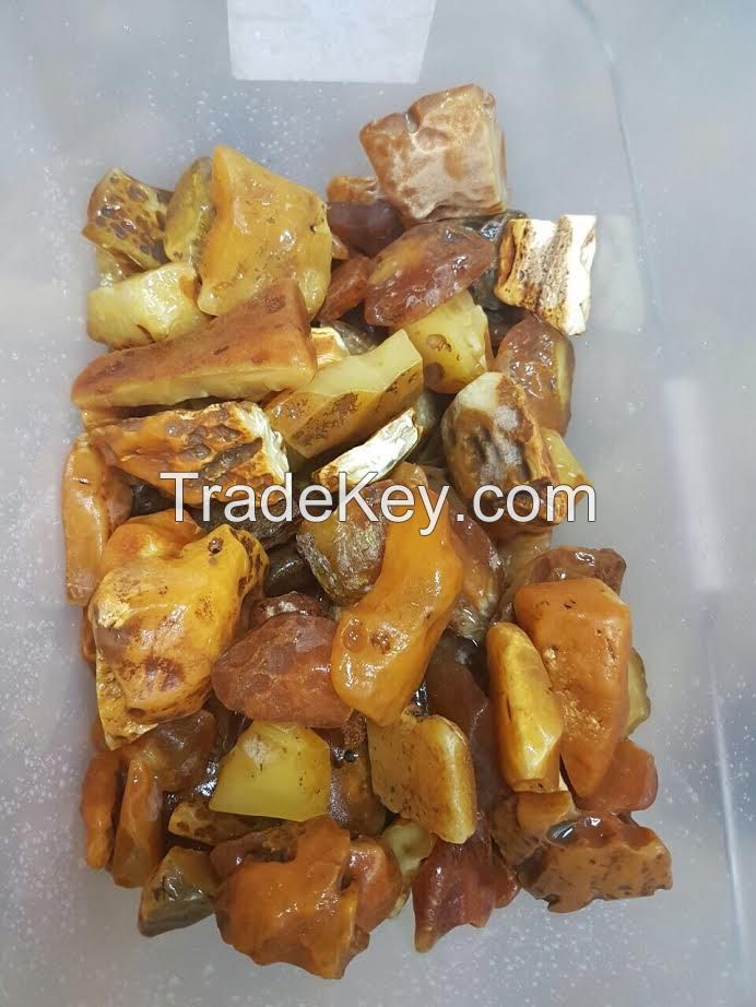 100% NATURAL AMBER STONES OF GOOD QUALITY