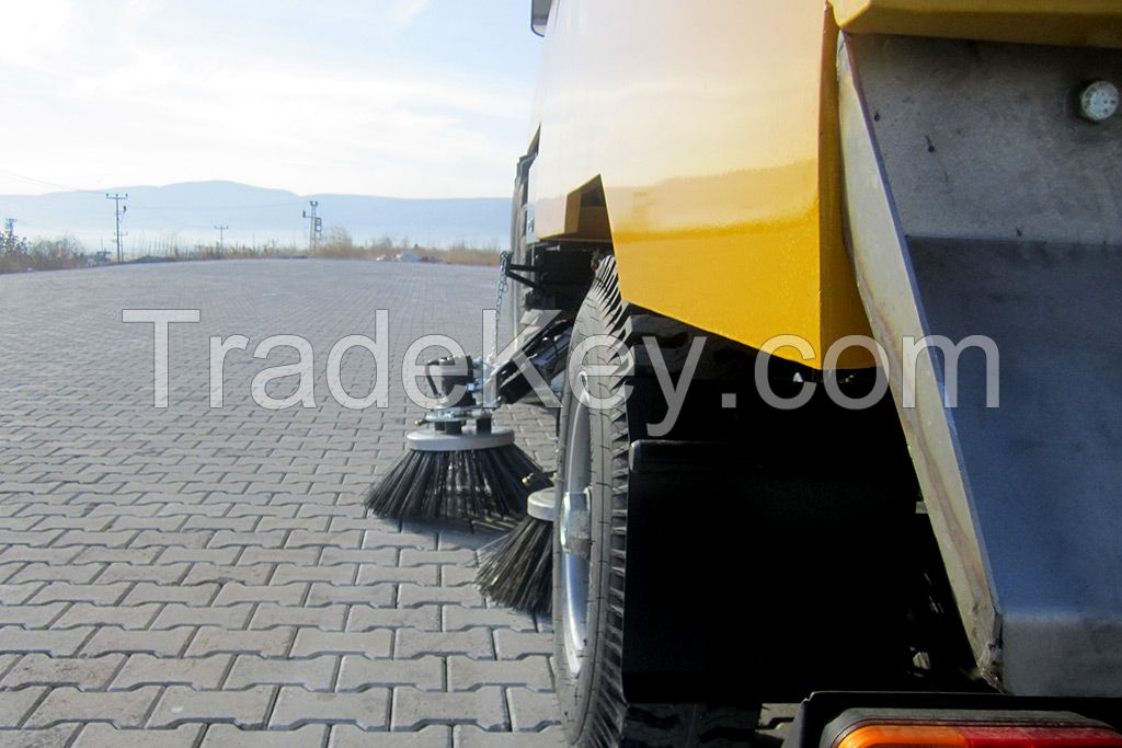 Tractor Towed Vacuum Road Sweeper