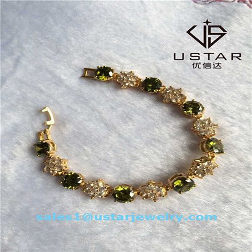 USA Style Peridot Gemstone Gemmed Silver Bracelets