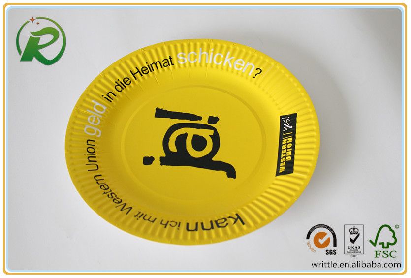 Disposable paper plates with custom printing