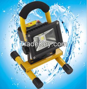 Newest design Portable Rechargeable Led flood light 10w