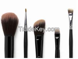 cosmetic brush