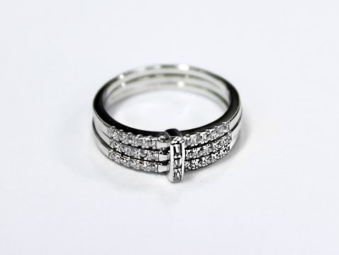 Double Rings with shinning CZ stones