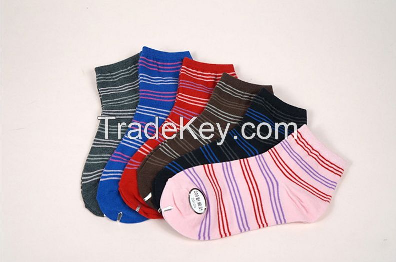 sell women's fashion socks