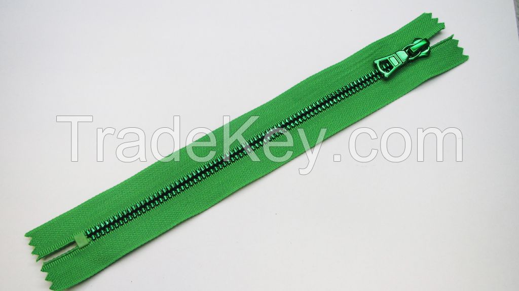 3# close ended metal zipper with special teeth