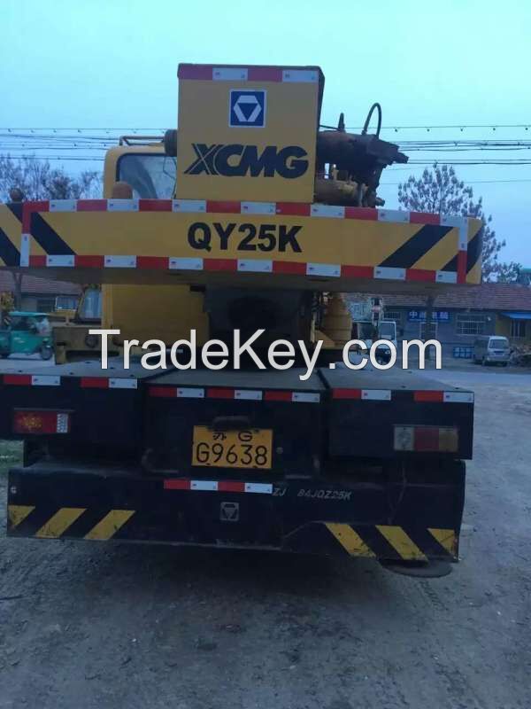 USED TRUCK CRANE, 25T XCMG