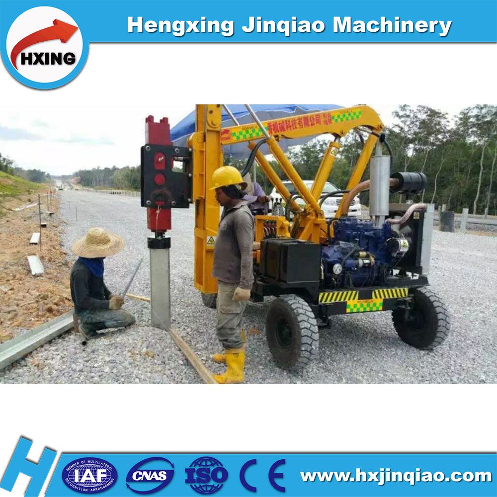 Foldable mast piling and extraction machine for highway construction pile driver