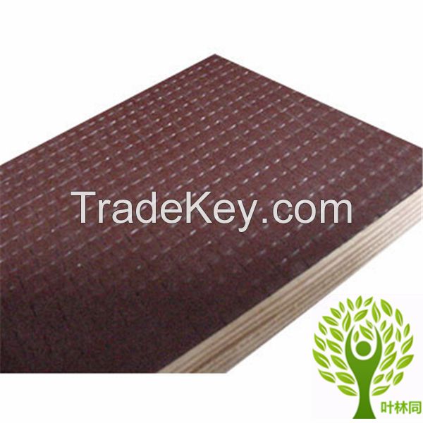 Non-slip film faced plywood for construction