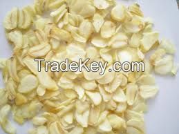 Dehydrated Garlic Flakes/Dried Garlic sliced /Dried vegetable