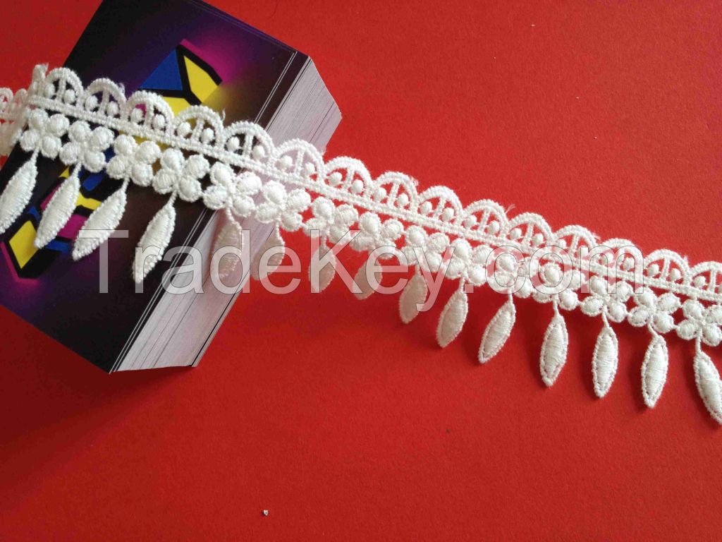 Fantastic hot water soluble patten embroidery lace in 2016