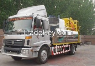 Combined maintenance truck for road construction YH4