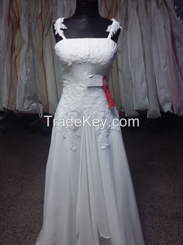 Chiffon wedding dress