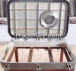 Marine hatch cover