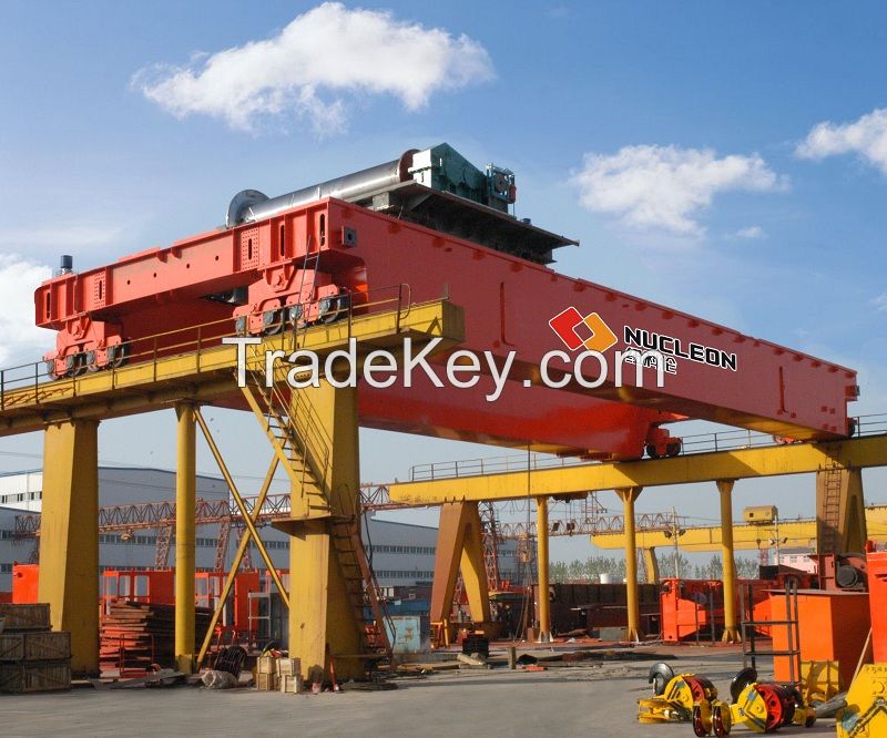 heavy lifting machinery gantry crane for sale