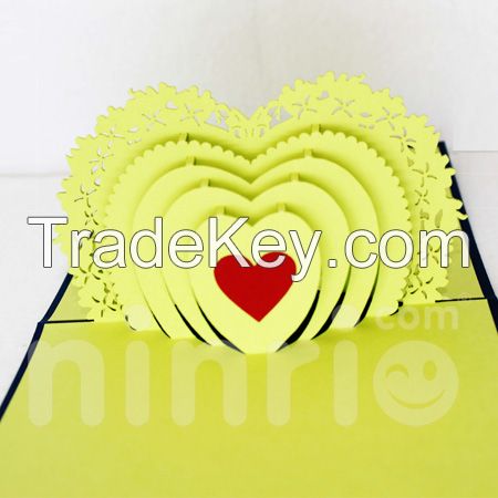 Gold heart 3d pop-up card - BT015