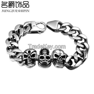 Stainless steel four - sided bracelet titanium steel skeleton bracelet Europe and the United States men 's explosive jewelry