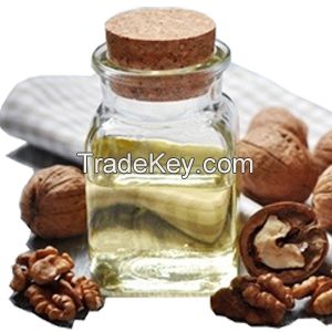 100% refined walnut oil obtained by cold pressing