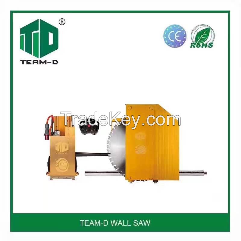 TEAM-D hydraulic wall saw for reinforced concrete and quarry stone with very sharp saw blades