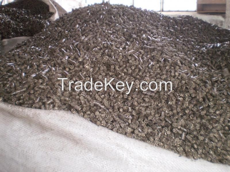 Sunflower husk pellets, wood pellets