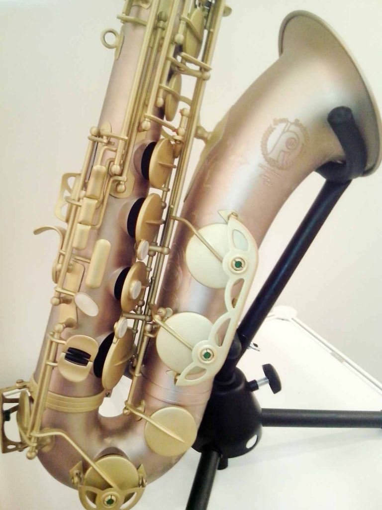Titanium tenor saxophone