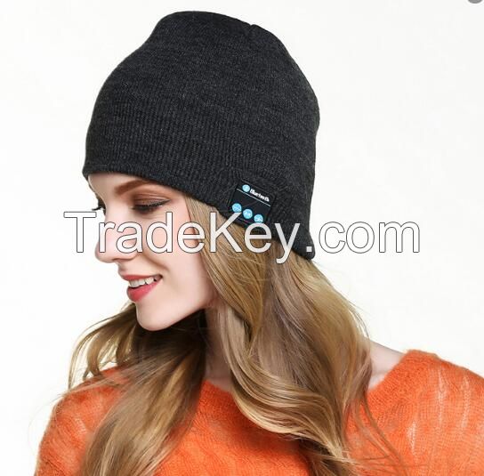 Hot Sale Men and Women Wireless Universal V4.1 Bluetooth Music Hat Winter Warm Knitted Hat