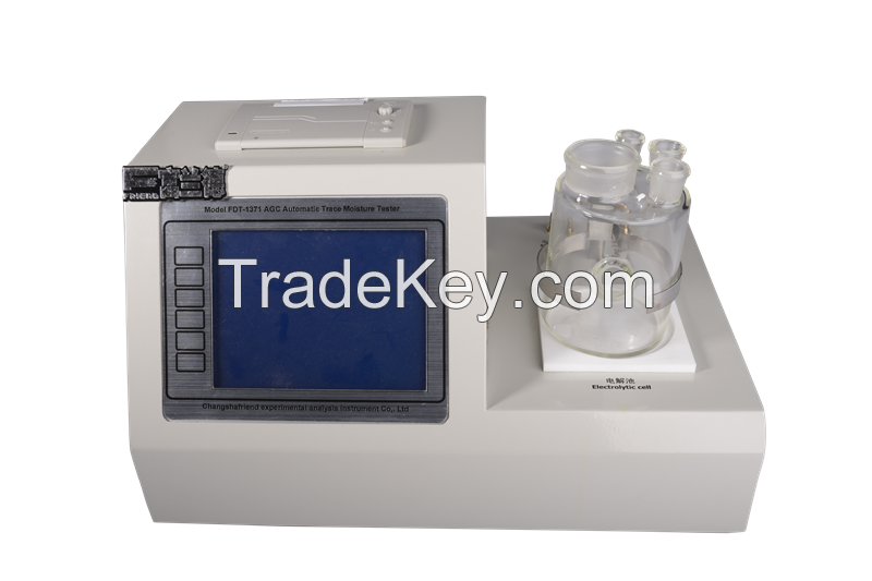 Automatic trace moisture analyzer