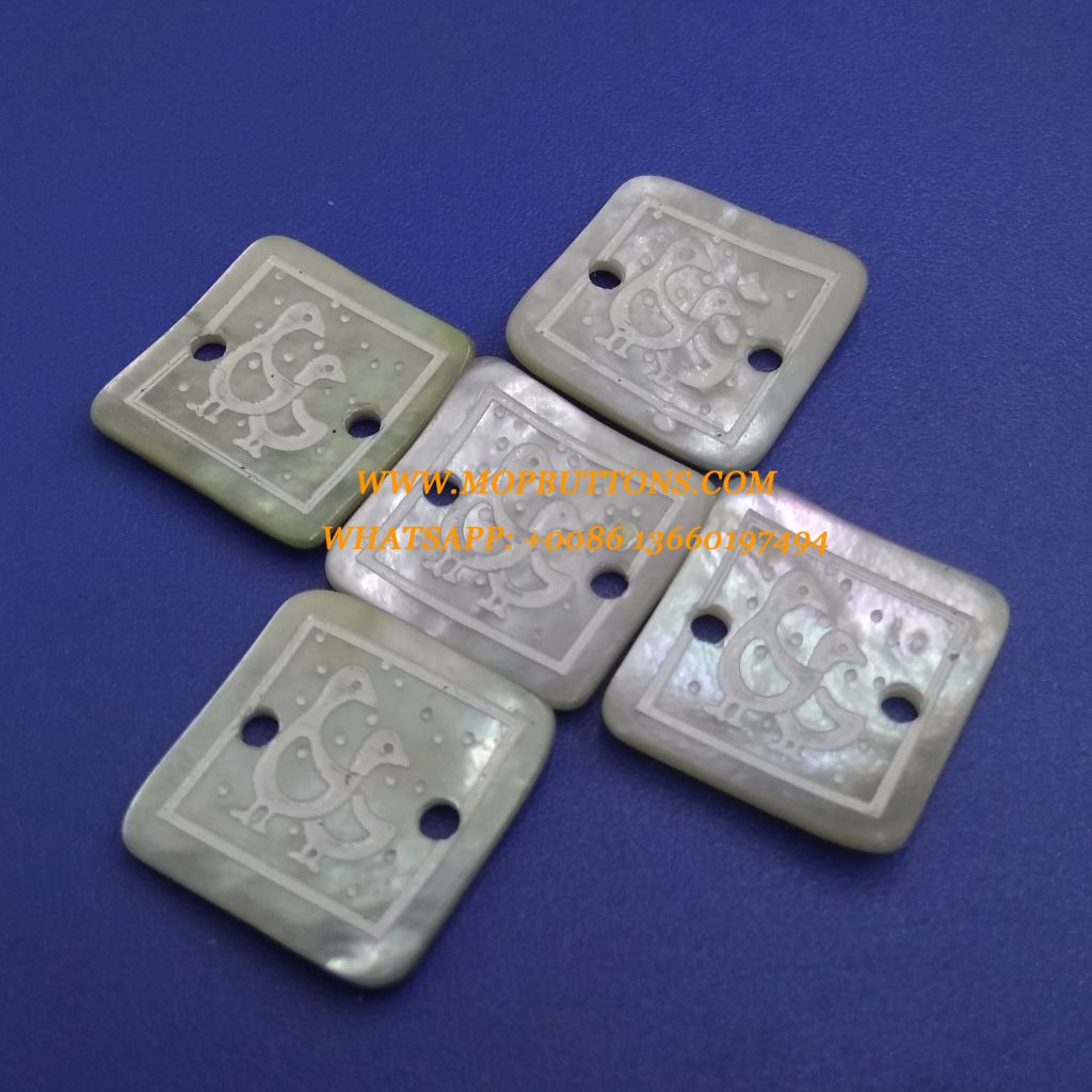 OEM Pattern Design Decroative Square Button Manufacturer MOPBUTTONS