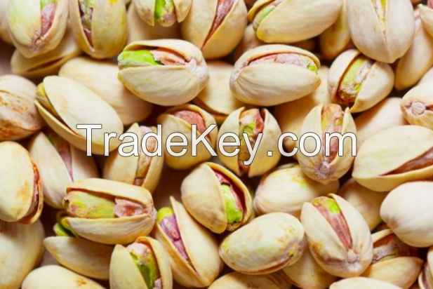 Raw and Roasted Pistachio Nuts / Sweet Pistachio