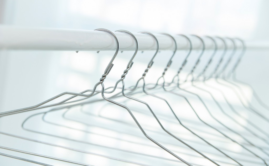 Cheap metal hangers