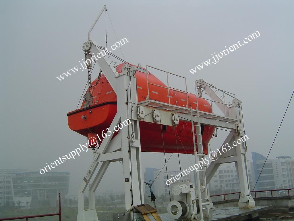 lifeboat davit